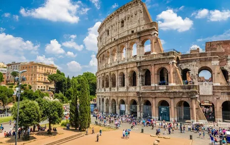 Rome: Colosseum, Roman Forum, and Palatine Hill Guided Tour