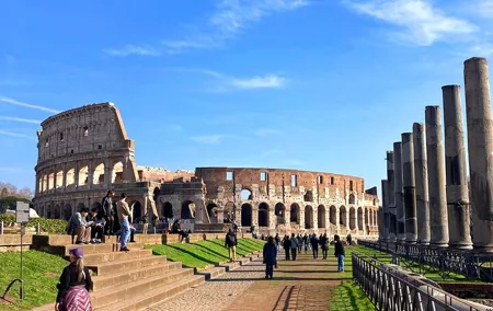 Rome: Colosseum, Roman Forum & Palatine Hill Access + Audio Guide