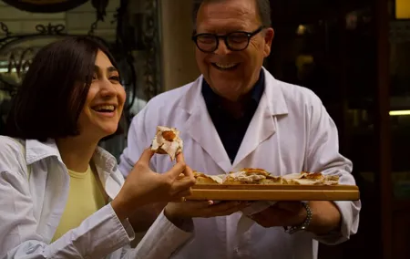 Rome: Award Winning Trastevere Group Food Tour with Wine