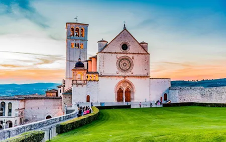 Assisi and Orvieto Guided Day Tour from Rome with Lunch