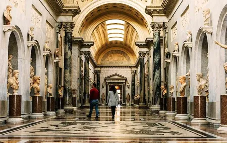Private Vatican Museums and St. Peter's Basilica Early Bird Tour