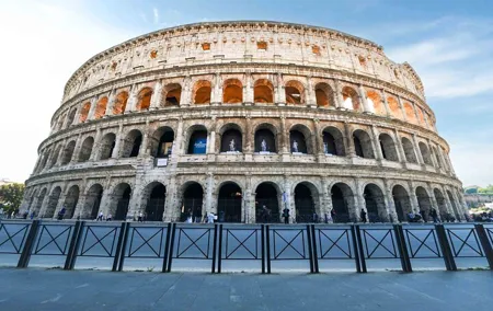 Rome: Colosseum Arena Floor, Roman Forum and Palatine Hill Tour