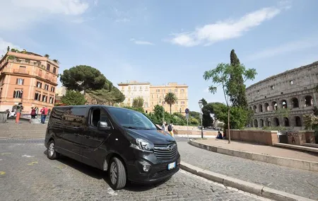 Rome Private Arrival Transfer: Fiumicino Airport to Hotel in Rome