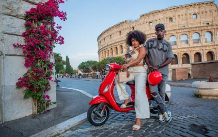 Vespa Scooter Tour in Rome with Professional Photographer