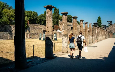 Rome Day Trip with Pompeii Tour and Lunch in Sorrento Coast