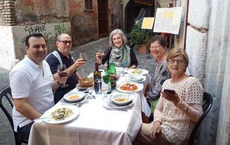 Trevi Fountain, Pantheon, and Campo Dei Fiori Market Food and Wine Tour