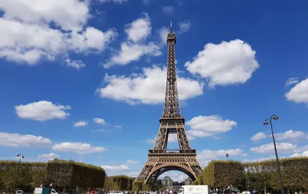 Best of Paris in 2 hours (for photos only and starting from Paris only)