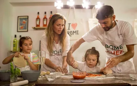 Rome: Pizza and Tiramisu Cooking Class near the Colosseum