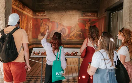 Pompeii Early Morning Special Access Tour & Amalfi Coast