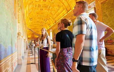 Vatican Museums Small Group Tour with St. Peter's Basilica Access