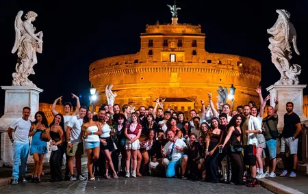 Rome's Ultimate Party aka the Spanish Steps Pub Crawl