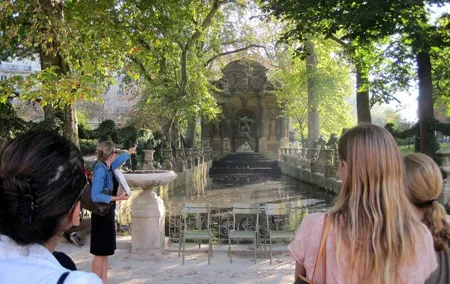 Paris Luxembourg Gardens Highlights Small-Group Walking Tour