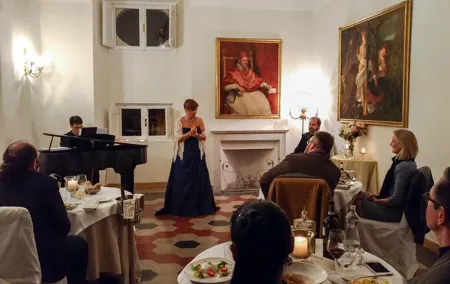 Opera Dinner: Dining to the Sounds of Opera in Pamphilij Palace