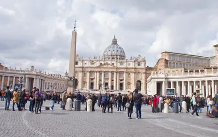 Vatican skip the line ticket with host