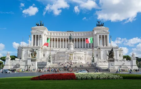 Guided Walking Tour in Rome