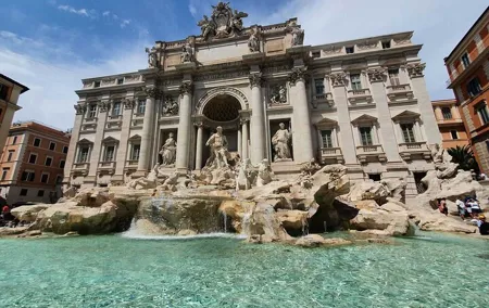 Rome Trevi Fountain Tour and Underground Experience