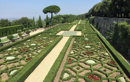 Castelgandolfo Pontifical Villas - Summer Residence of the Pope from Rome