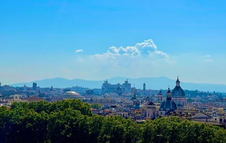 Rome VIP Chauffeured Sightseeing Tour Hotel Pick up and Drop Off