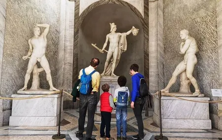 Early Vatican Museums & Sistine Chapel Small Group Tour