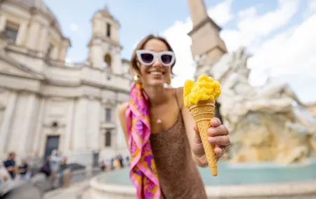 Gelato and Fettuccine Pasta Cooking Class in Rome Piazza Navona