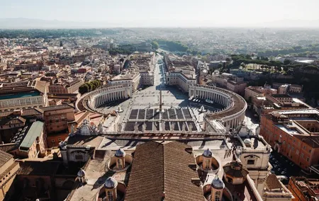 St. Peter’s Basilica Priority Access Tour with Dome & Crypt