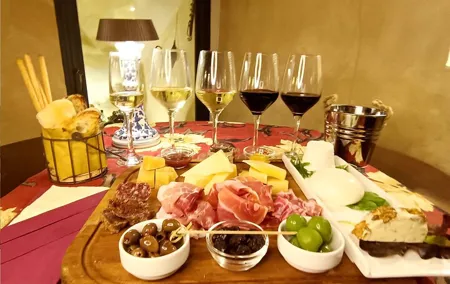 Rome: Best of Rome Private Food & Wine Tasting Tour with Pick-Up
