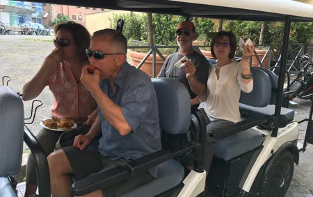 Rome: Lip Smacking 4 hours Foodie Tours in golf cart