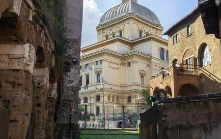 The Jewish Ghetto in Rome with our guide