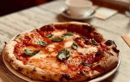 Pizza and Tiramisu Cooking Class in Rome, Piazza Navona