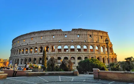 Colosseum Express Evening Tour with Local Guide