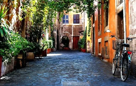 Private Jewish Ghetto Walk and The Influence in Roman Cuisine
