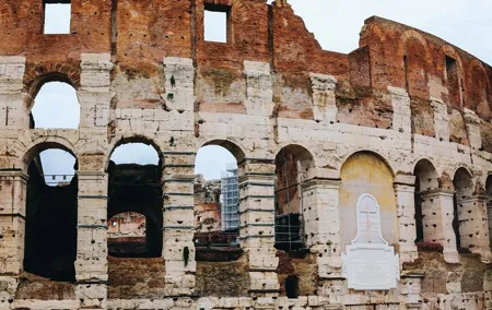 Rome: Colosseum Guided Tour
