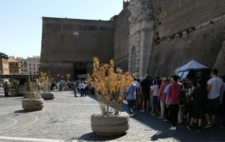 Vatican museum's & Sistine Chapel Reserved Entrance