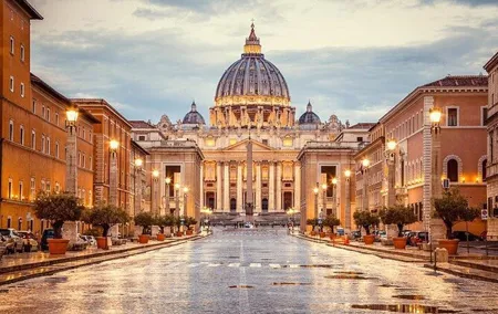 Vatican Museum and Sistine Chapel Skip-The-Line Tickets with Tour