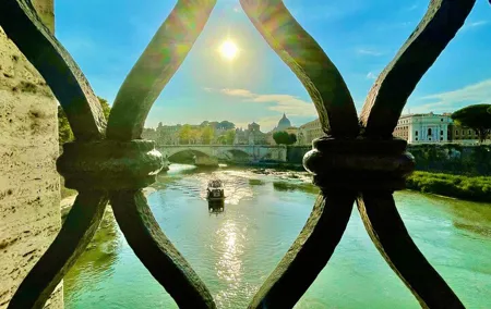 Rome Food Tasting with Wine Pairing and Tiber RiverBoat Ride