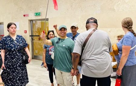 Rome : Vatican Museums & Sistine Chapel Tour with Expert Guide