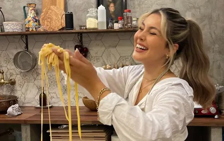 Private Super Fun Pasta and Gelato Making Near the Vatican