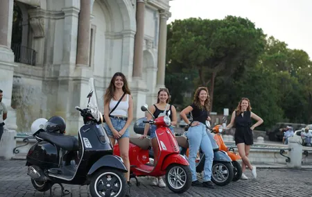 Rome's Easy Ride Vespa Photoshoot with Pick Up and Drop Off