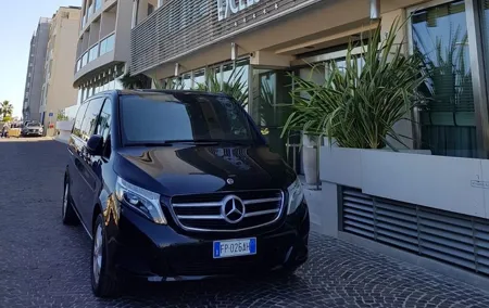 Private transfer Rome Termini to Rome city centre and vice versa
