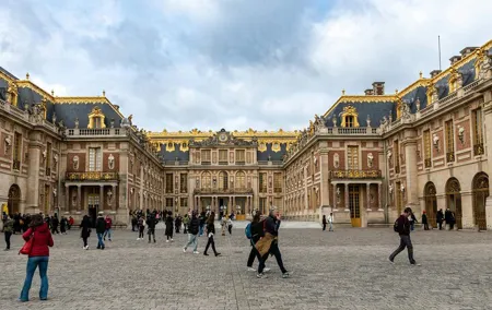 Versailles Palace Guided Tour with Fast Track Entry Paris
