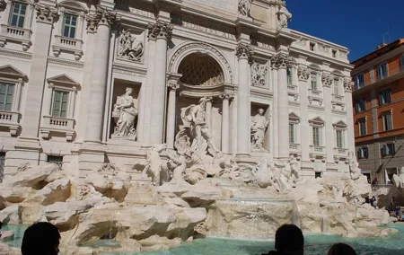 Private Walking Tour of Roman Squares and Fountains Plus the Pantheon