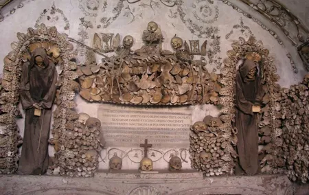 COMBO: Rome's Capuchin Crypts Tour & Rome's Dark Side Ghost Tour