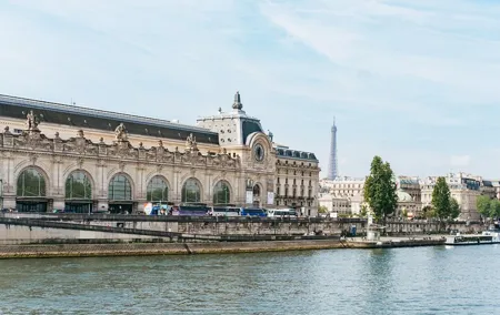 Paris: Musée d'Orsay Guided Tour with Skip-the-Line Tickets