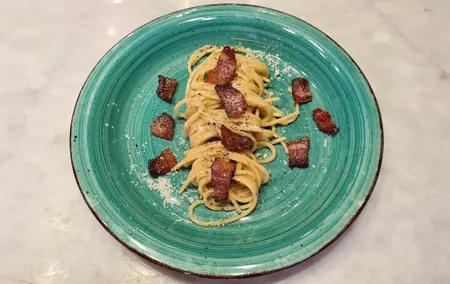 Pasta and Gelato Making Class in Rome