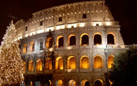 Christmas Walking Tour in Rome