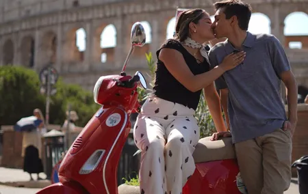 Vespa Tour in Rome with professional photographer