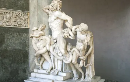 Vatican Museum and Sistine Chapel Hosted Entrance
