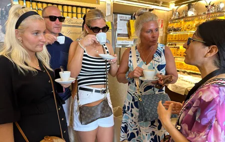 Rome Early Morning Breakfast and Sightseeing Food Tour