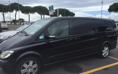 Private Luxury Transfer from Fiumicino Airport to Rome