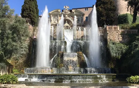 Tivoli Gardens and Hadrian's Villa full day guided tour